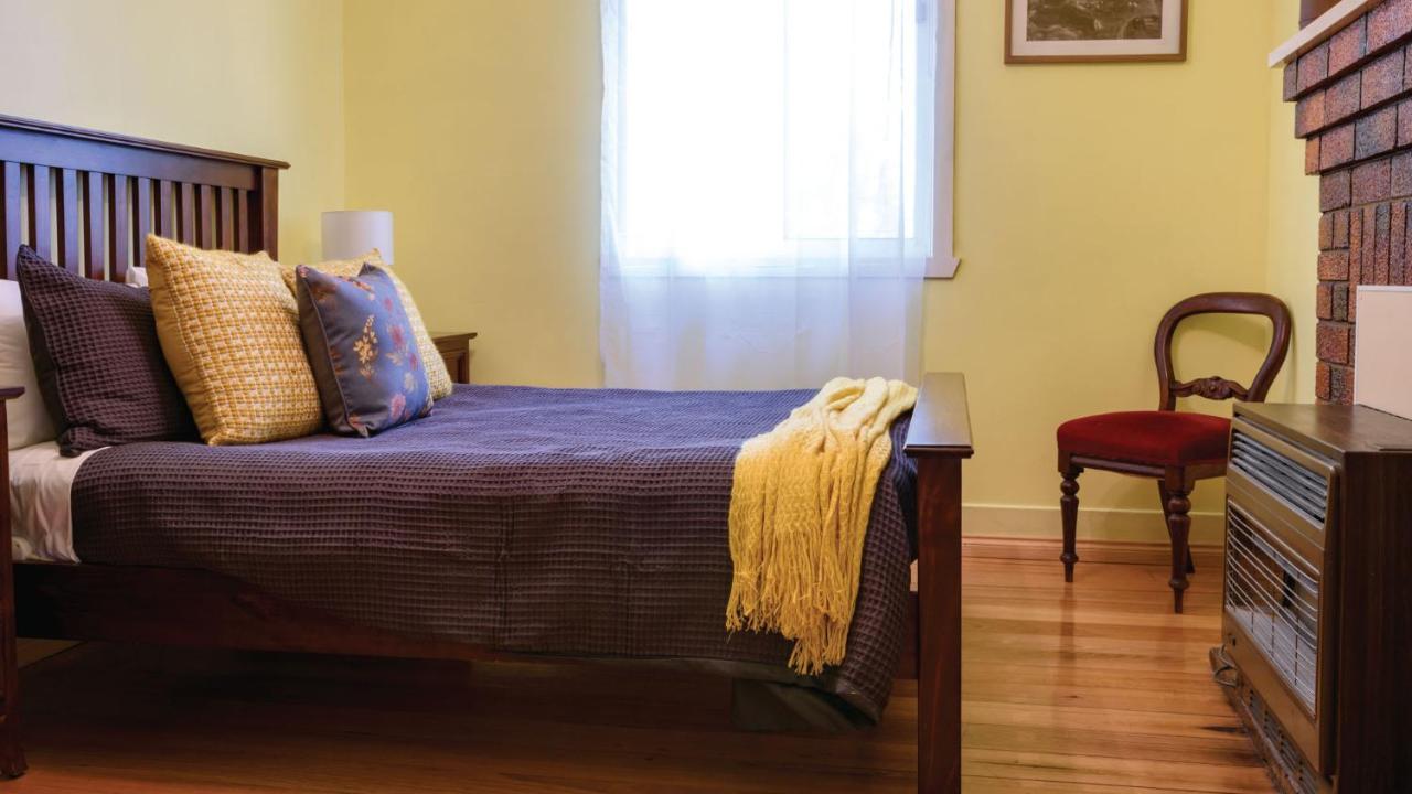 Houlet House - - Pets Welcome * Daylesford